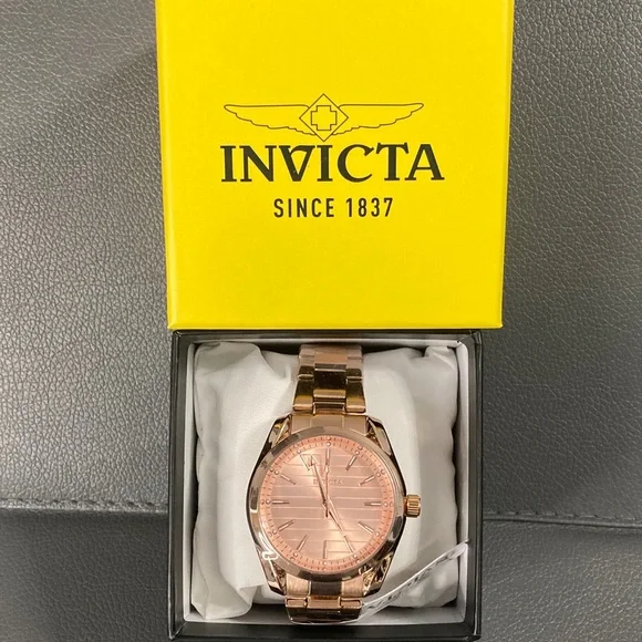 Invicta Rose Gold Men's Watch 69196 42mm